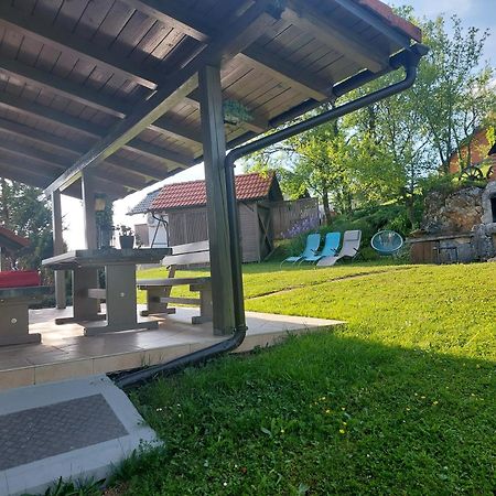 Vineyard Cottage Klemencic Novo Mesto Buitenkant foto
