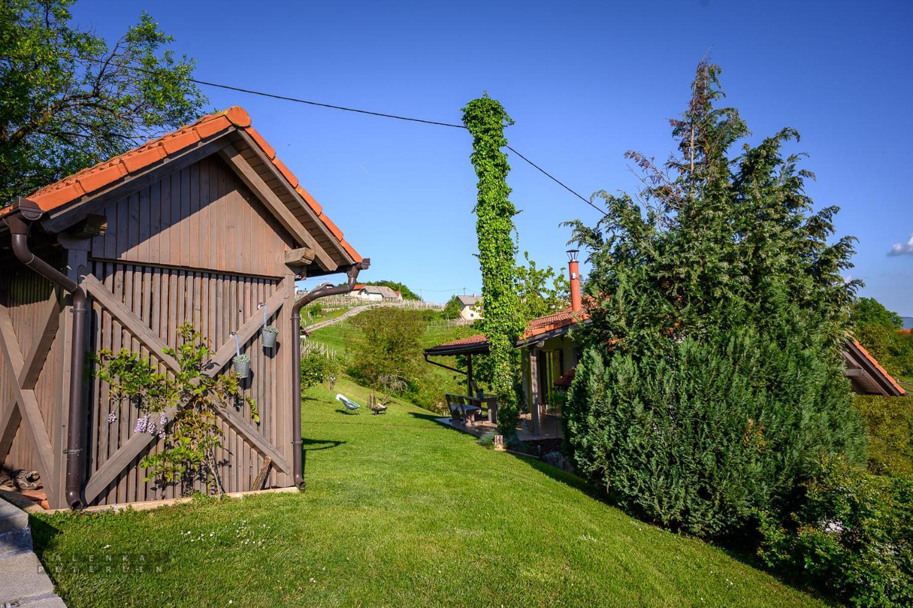 Vineyard Cottage Klemencic Novo Mesto Buitenkant foto